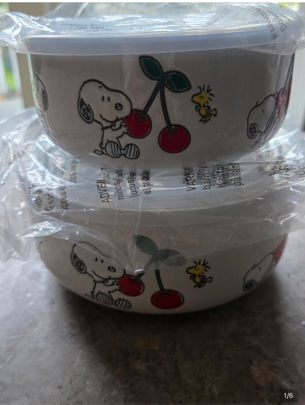Peanuts Ceramic Serving Bowls with Snoopy & Cherry Motif - White/Red